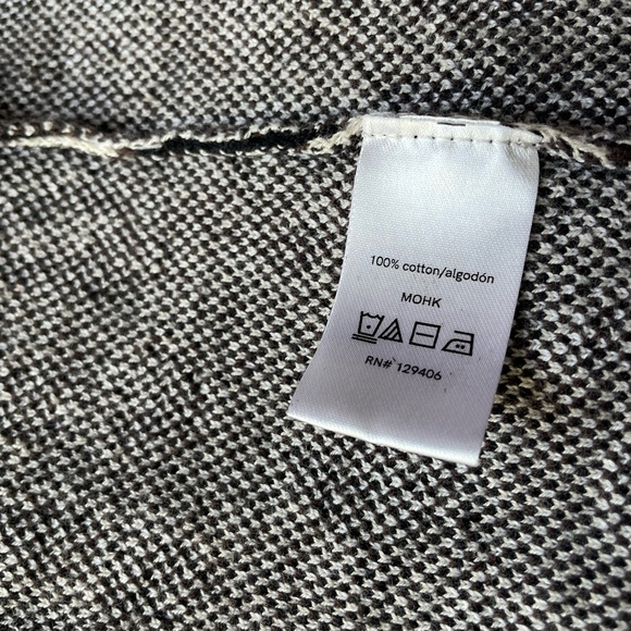 Venus Long Cardigan Sweater - Picture 5 of 6